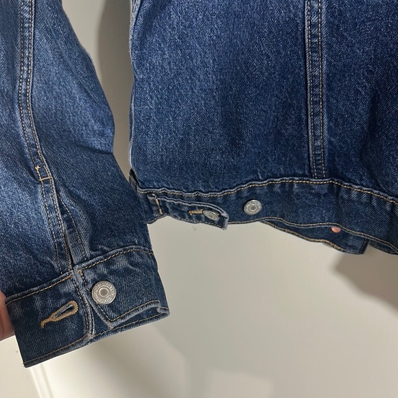 Old Navy Blue Denim Jacket Medium Tall - Picture 5 of 5